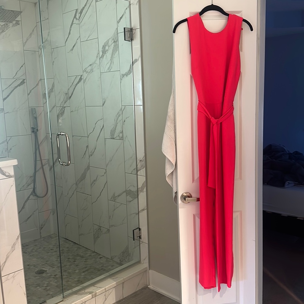 Banana republic size 8 full zip back jumpsuit